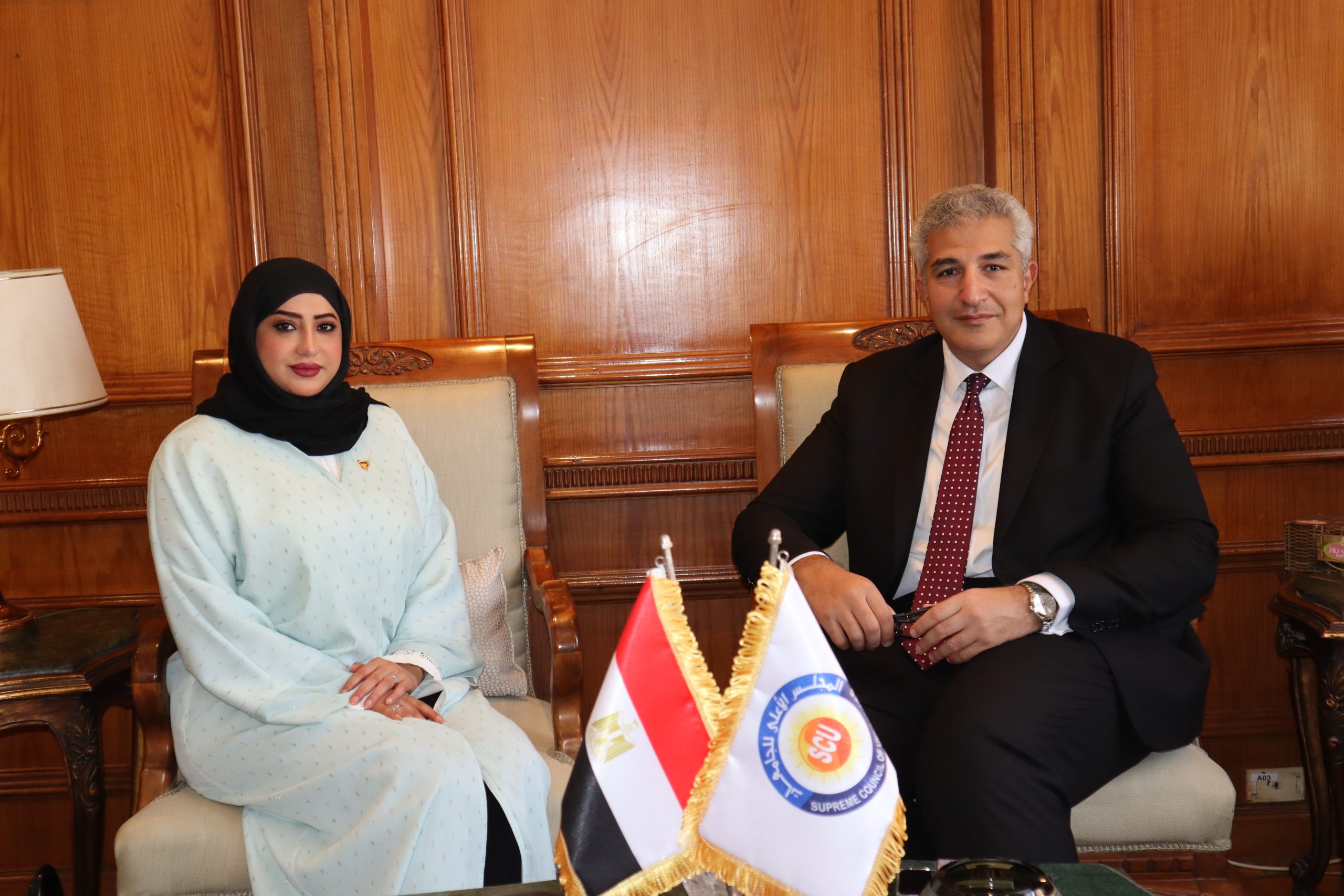 أمين عام المجلس الأعلى للجامعات يستقبل المستشار الثقافي لسفارة مملكة البحرين بالقاهرة