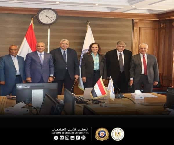 اللجنة المختصة بترشيح السادة رؤساء الجامعات تجري مقابلات السادة المتقدمين لرئاسة جامعتي بني سويف ومطروح بمقر أمانة المجلس الأعلى للجامعات
