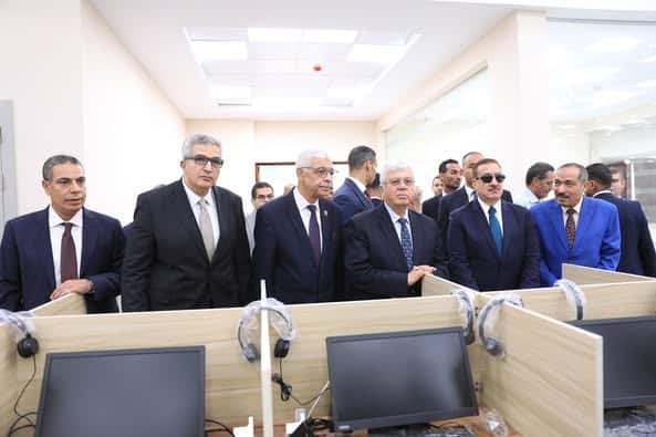 وزير التعليم العالي ومحافظ المنوفية ورئيس جامعة المنوفية بحضور أمين عام المجلس الأعلى للجامعات يفتتحون مركز الاختبارات الإلكترونية بكلية الحقوق بجامعة المنوفية
