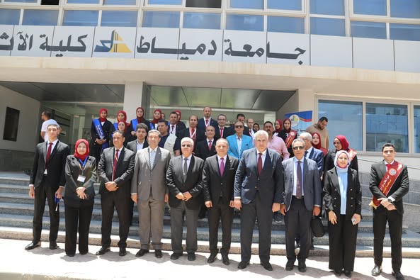وزير التعليم العالي ومحافظ دمياط ورئيس جامعة دمياط يفتتحون ويتفقدون عددًا من المشروعات التعليمية والصحية بجامعة دمياط بحضور أمين عام المجلس الأعلى للجامعات