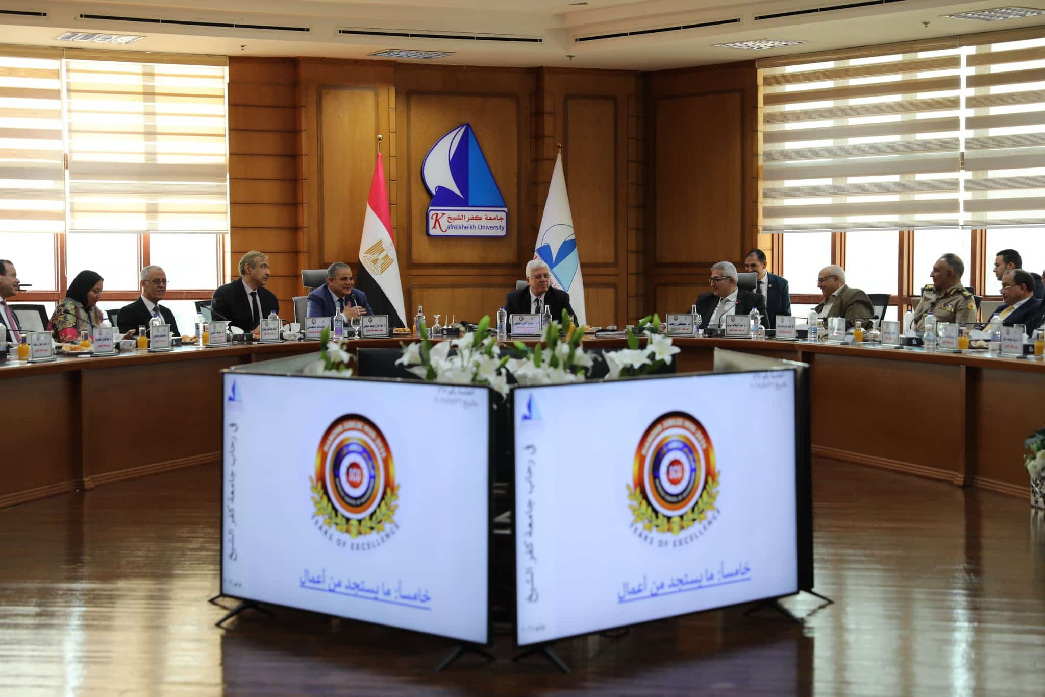 وزير التعليم العالي يترأس اجتماع المجلس الأعلى للجامعات بجامعة كفر الشيخ بحضور أمين عام المجلس الأعلى للجامعات