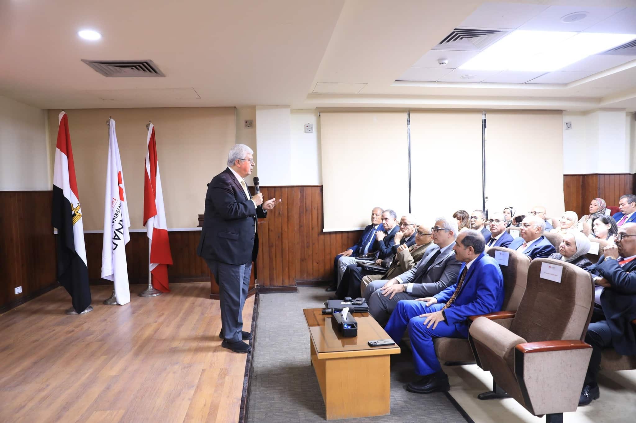 وزير التعليم العالي يتفقد مجموعة المعاهد الكندية CIC بحضور أمين المجلس الأعلى للجامعات