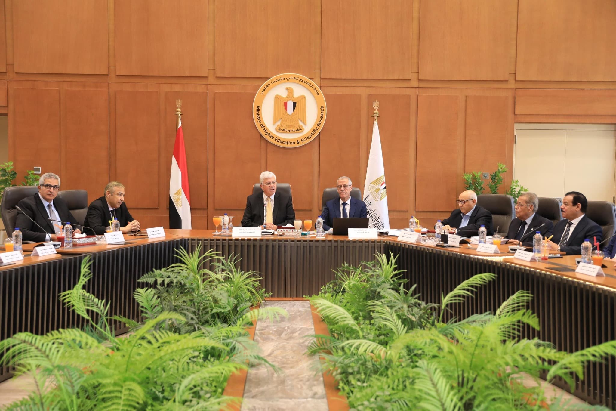 وزير التعليم العالي يترأس اجتماع مجلس الجامعات الأهلية بحضور أمين المجلس الأعلى للجامعات