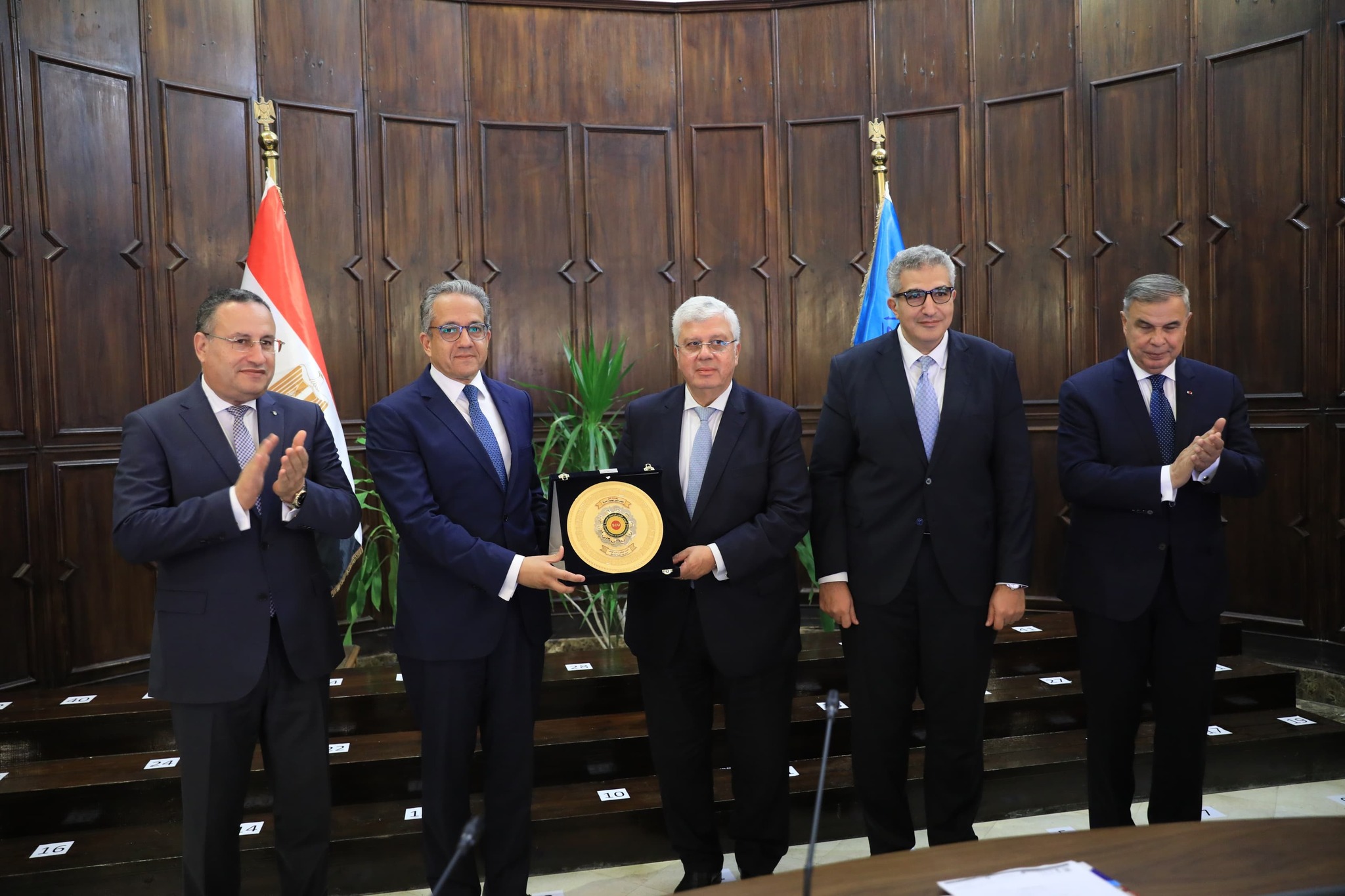 وزير التعليم العالي ومحافظ الإسكندرية يشهدان تكريم المجلس الأعلى للجامعات للدكتور خالد العناني بجامعة الإسكندرية بحضور أمين المجلس الأعلى للجامعات