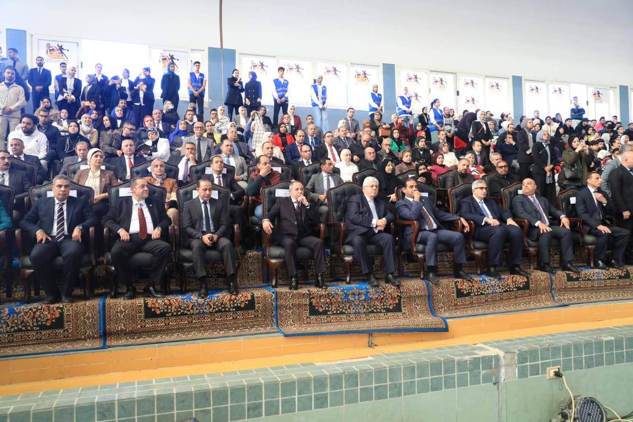 وزير التعليم العالي ومحافظ بورسعيد ورئيس الجامعة يفتتحون مشروعات تعليمية وخدمية بجامعة بورسعيد بحضور أمين المجلس الأعلى للجامعات