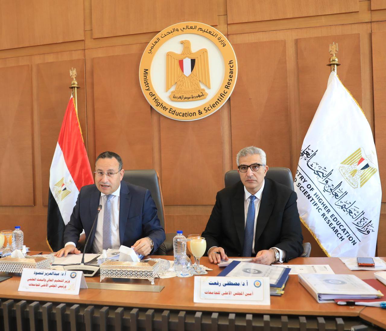 وزير التعليم العالي يترأس اجتماع المجلس الأعلى للجامعات بحضور أمين المجلس الأعلى للجامعات بمقر الوزارة بالعاصمة الجديدة