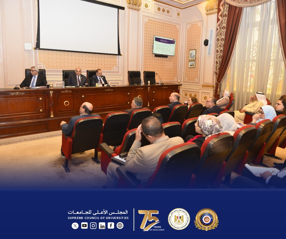 مشاركة أمين المجلس الأعلى للجامعات في اجتماع لجنة التعليم والبحث العلمي والاتصالات وتكنولوجيا المعلومات بمجلس الشيوخ