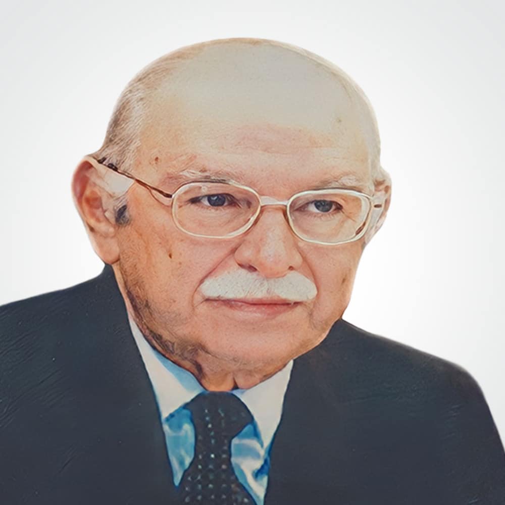 أ.د/ مصطفى كمال حلمي