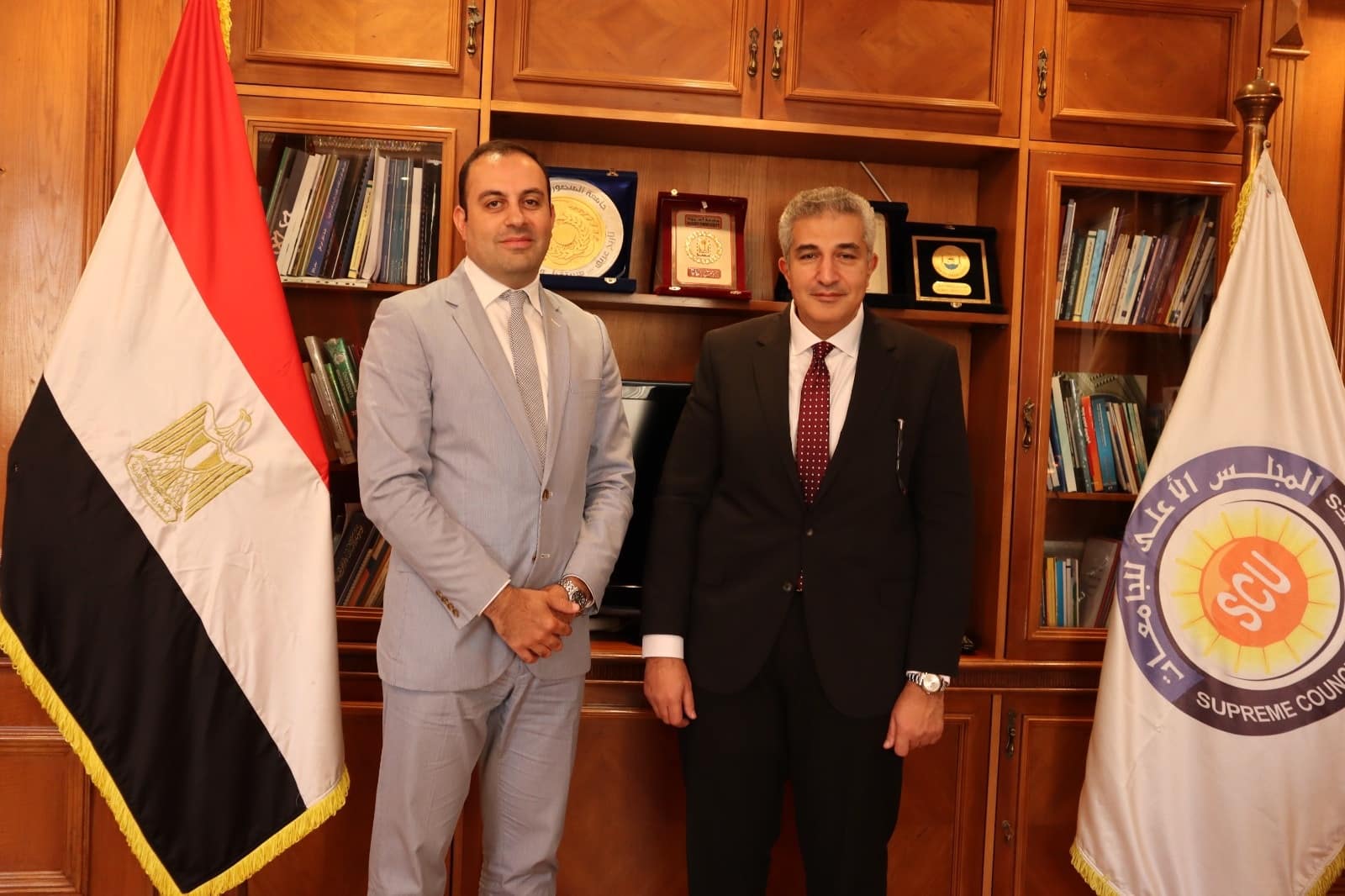 امين عام المجلس الأعلى للجامعات يستقبل الوزير المفوض للشئون الإعلامية والثقافية بالسفارة الأمريكية
