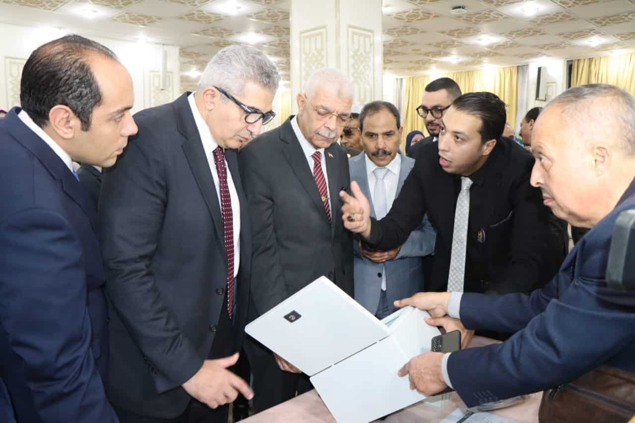 أمين عام المجلس الأعلي للجامعات يشارك فى  افتتاح   معرض “المستقبل الأخضر” الداعم للمشروعات  الصغيرة والصناعات الصديقة للبيئة  والملتقى التوظيفى لجمعية رعاية الخريجين بالتعاون مع مديرية العمل بالمنوفية برحاب جامعة المنوفية