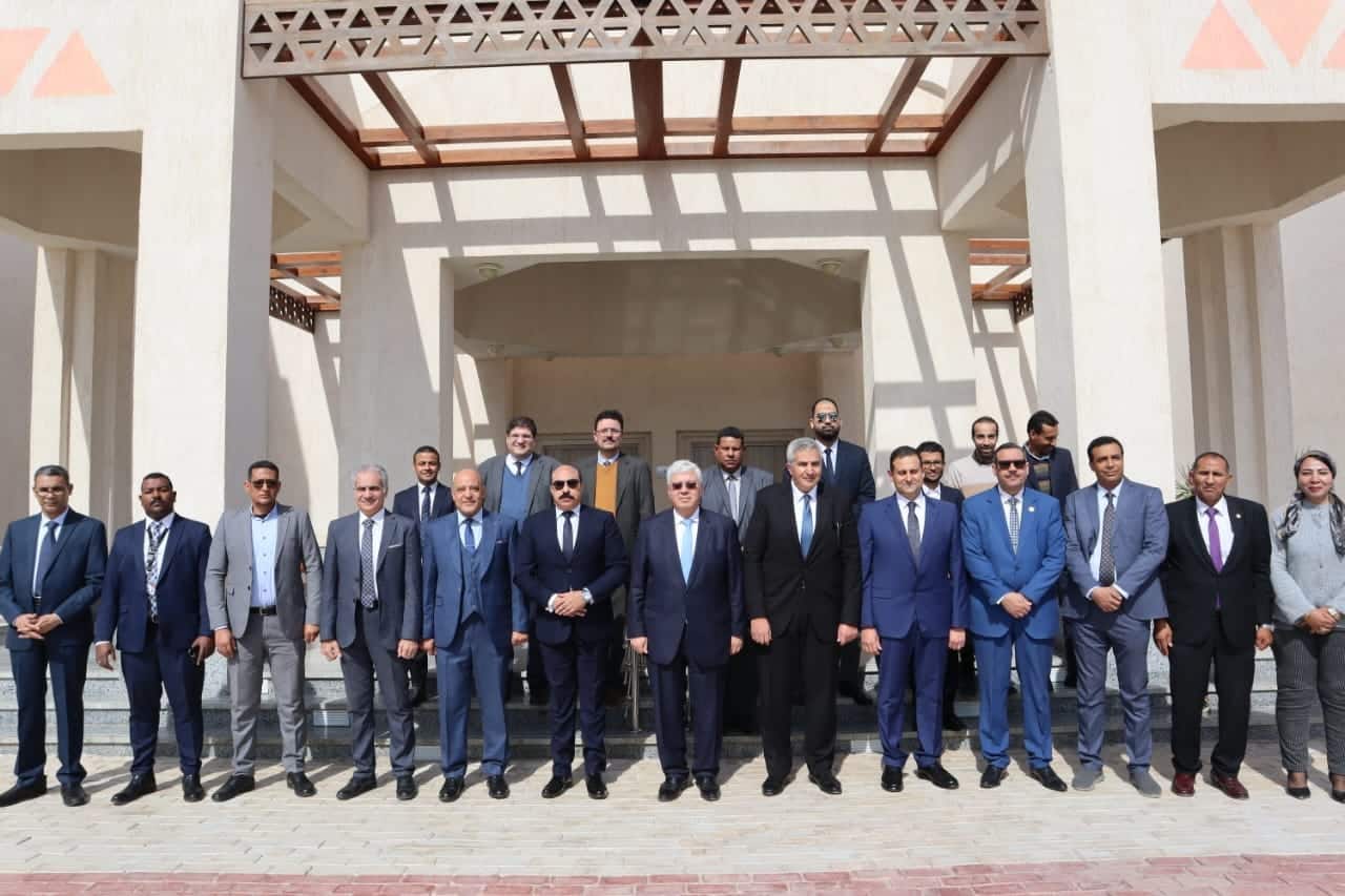 على هامش انعقاد المجلس الأعلى للجامعات : وزير التعليم العالي والبحث العلمي يتفقد مركز إبداع مصر الرقمية بجامعة أسوان بمشاركة أمين عام المجلس الأعلى للجامعات