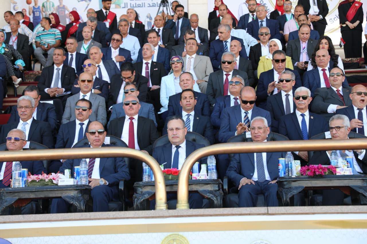 وزير التعليم العالي ومحافظ المنيا ورئيس جامعة المنيا بحضور أمين المجلس الأعلى للجامعات يفتتحون أسبوع شباب الجامعات والمعاهد العليا الرابع عشر بجامعة المنيا